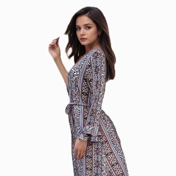 DEVORAH'S SECRET Maxi Dress Mocha Floral - Picture 2 of 5